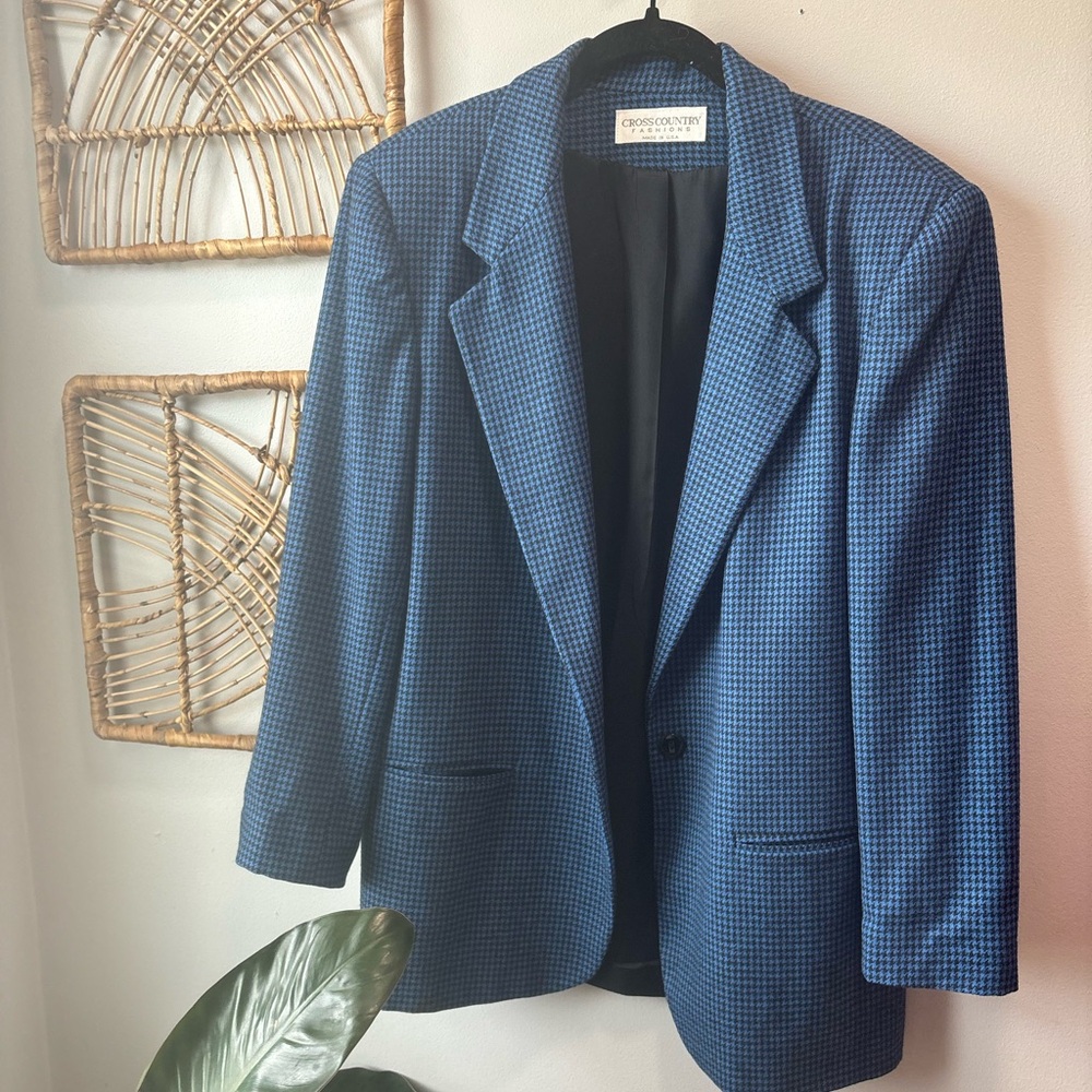 Vintage | Women’s Blazer | Navy & Blue Houndstooth Pattern w/Pockets | Size 12